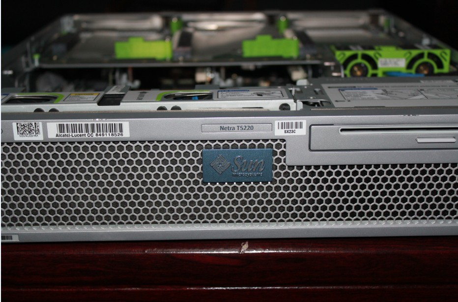 t52203.jpg